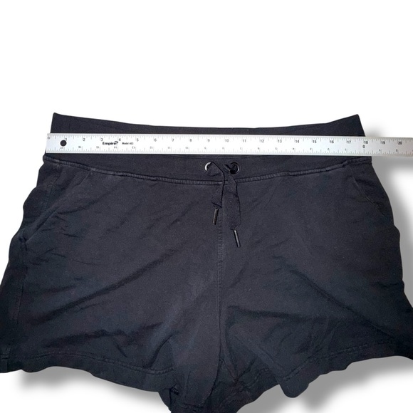 ATHLETA Balance 4” Shortie Shorts - Black Women’s 1X - Picture 5 of 11